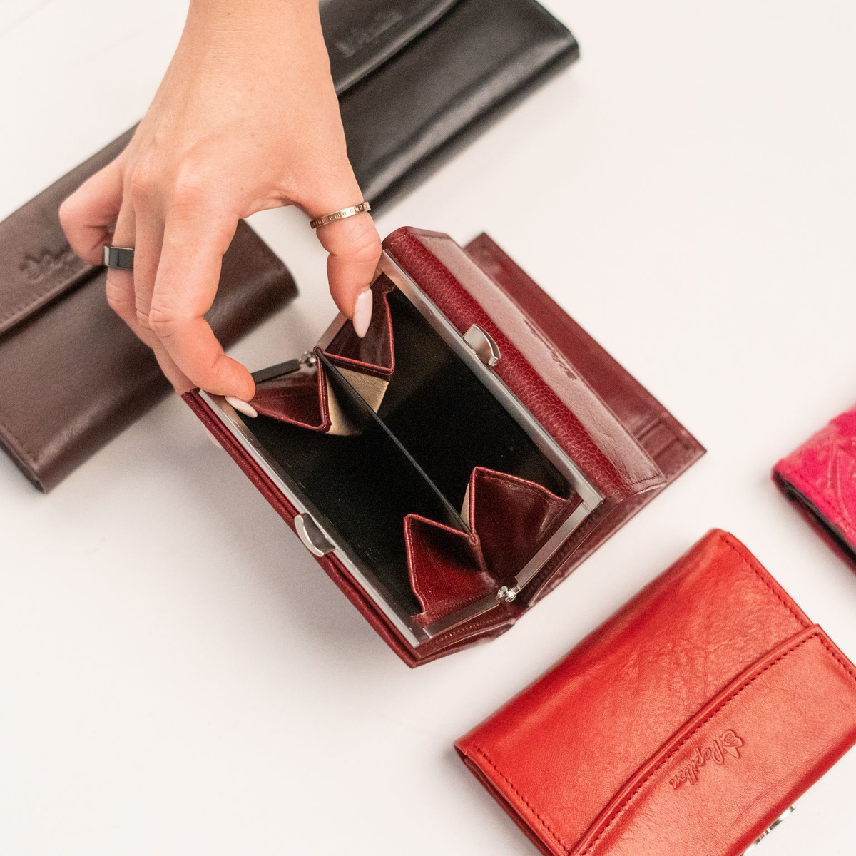 Damenbrieftaschen