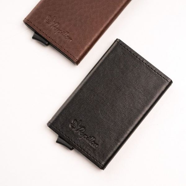 Card holder no. 40