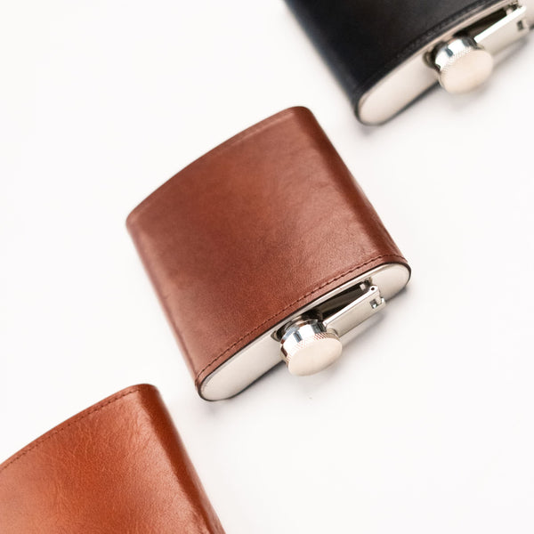 Hip flask No. 21