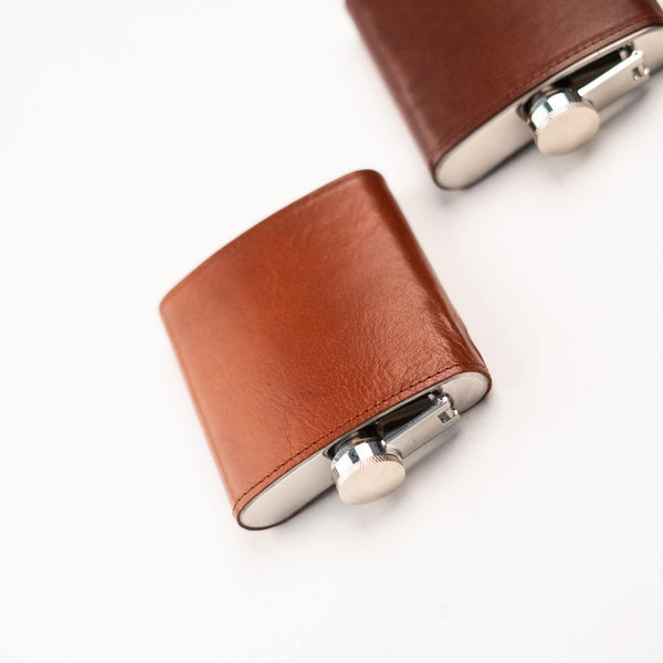 Hip flask No. 21