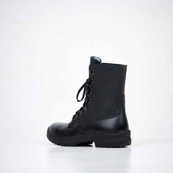 M77 Stiefel 2.0