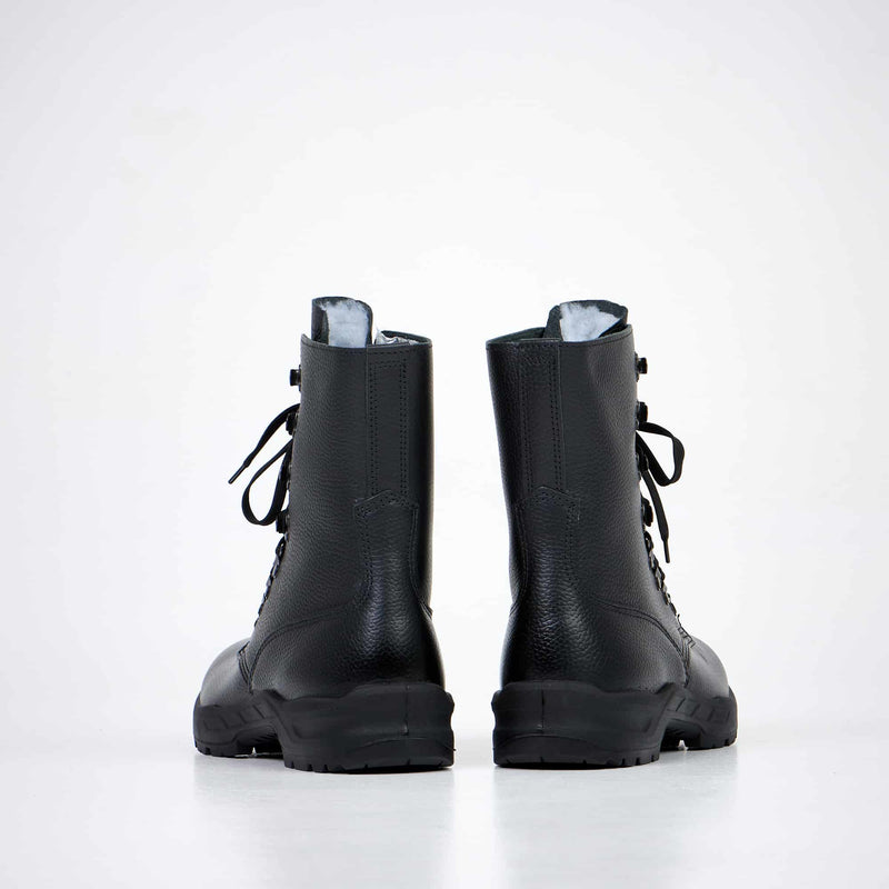 M77 Stiefel 2.0